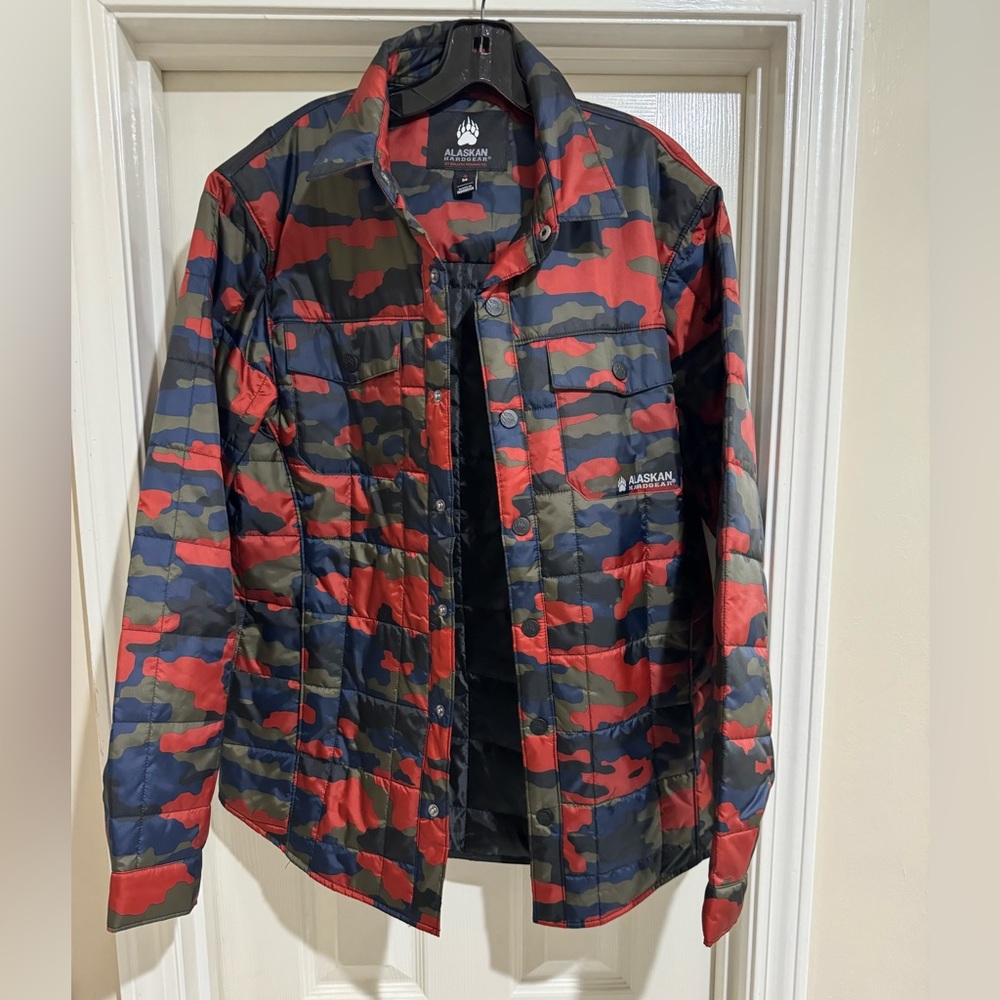 Mens Alaskan Hardgear AKHG Insulated Jacket Multicolor Camo Size M NWOT